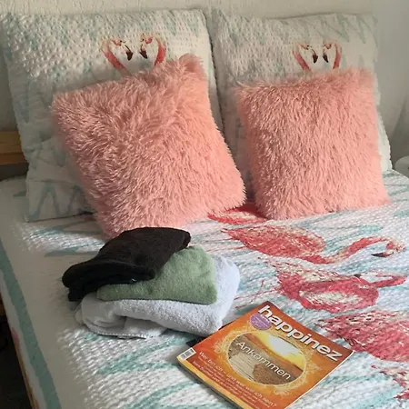 Casa Wellness Am Wald 140 Qm & Wellness ベッド・アンド・ブレックファスト 4*