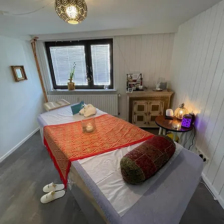 Bed & Breakfast Casa Wellness Am Wald 140 Qm & Wellness Moerlenbach