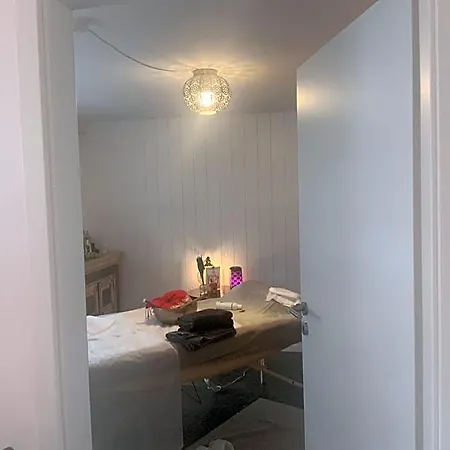 Casa Wellness Am Wald 140 Qm & Wellness Bed & Breakfast Mörlenbach